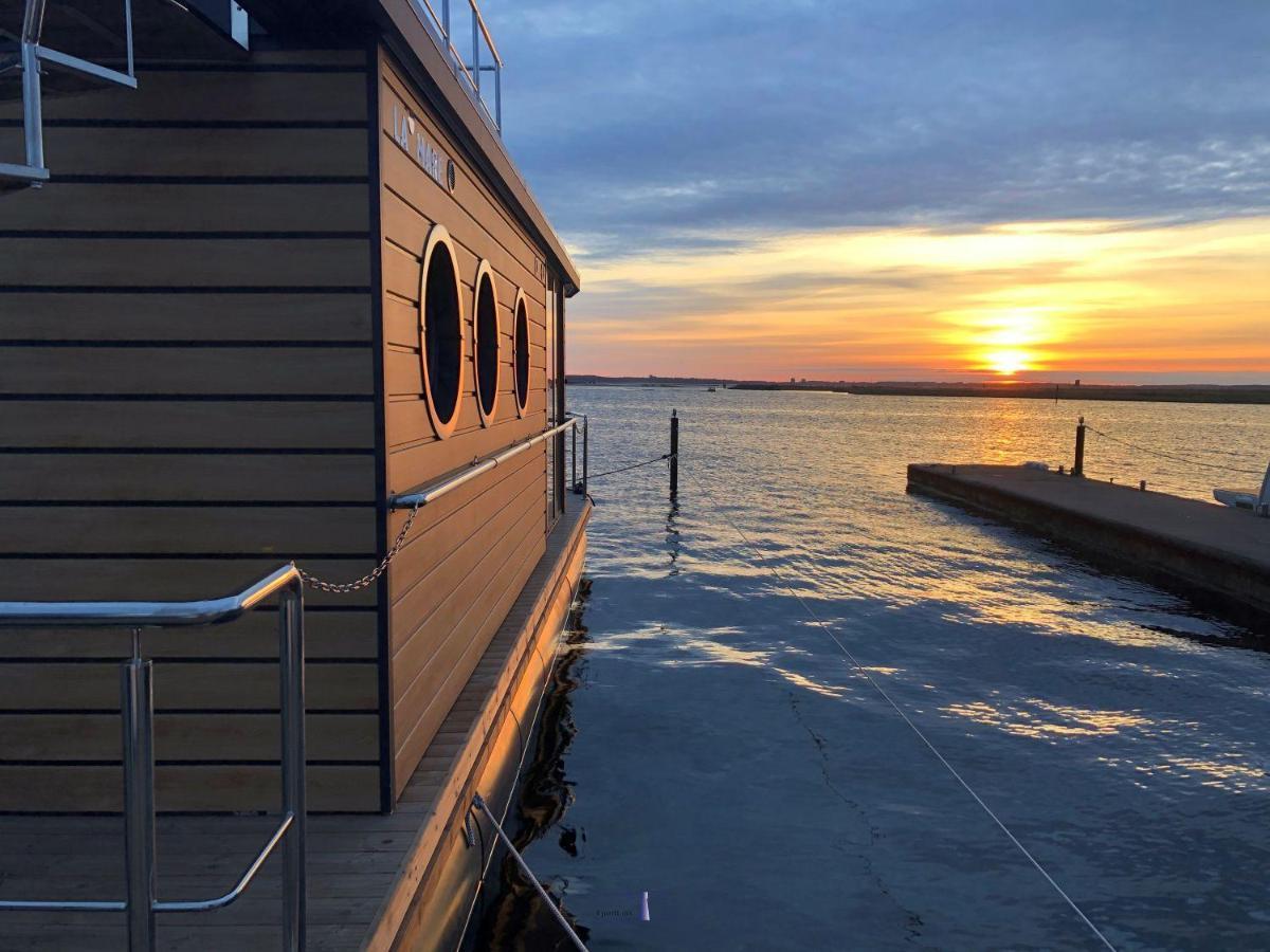 Hausboot Fjord Lacerta Mit Dachterrasse In Wendtorf Buitenkant foto